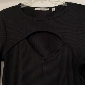 Cyrus Black Cut-Out Chest Long Sleeve Ribbed Top Size Large
